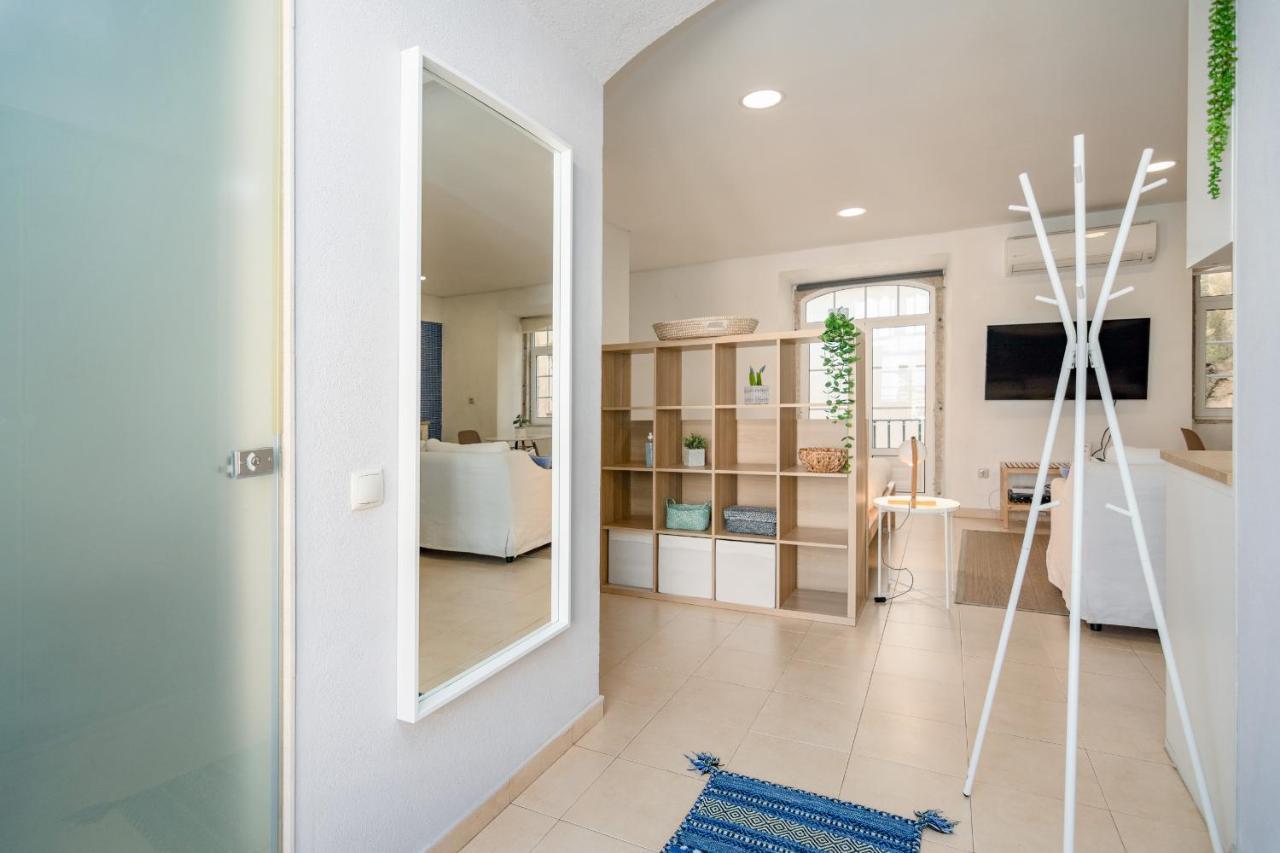 Setubal Downtown Blue Apartment ภายนอก รูปภาพ